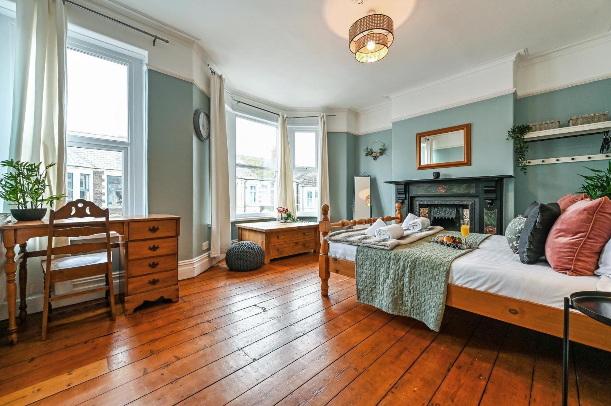 Vila Beautiful Townhouse, Great Location - Pet Friendly Cardiff Exteriér fotografie